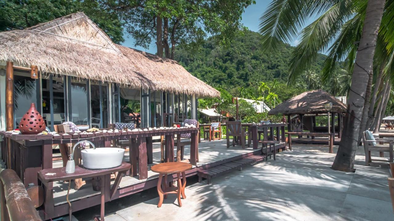Baan Thong Ching Resort Khanom Zewnętrze zdjęcie