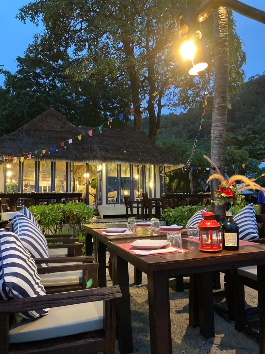 Baan Thong Ching Resort Khanom Zewnętrze zdjęcie