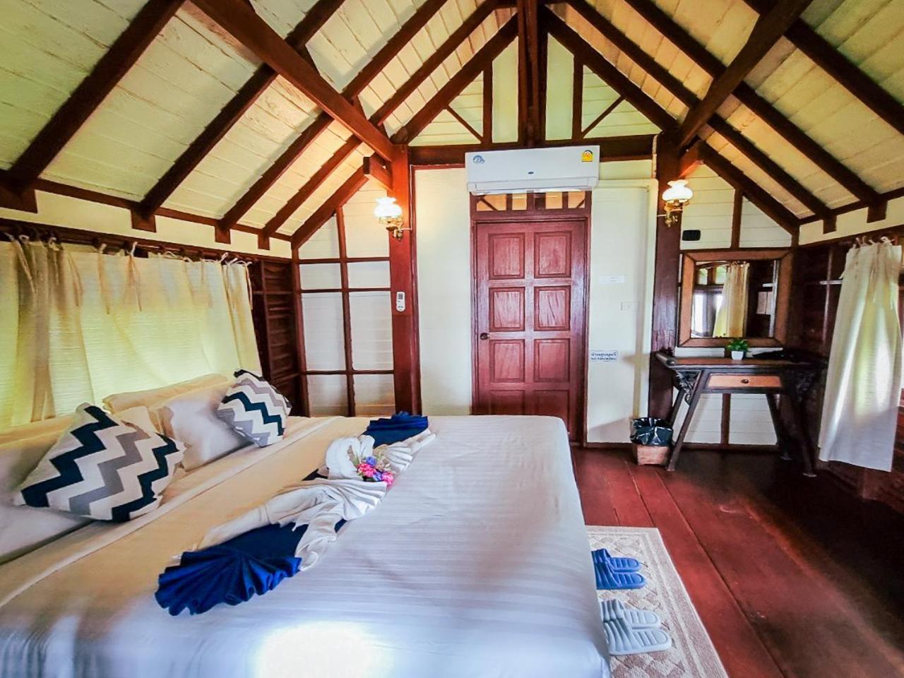 Baan Thong Ching Resort Khanom Zewnętrze zdjęcie