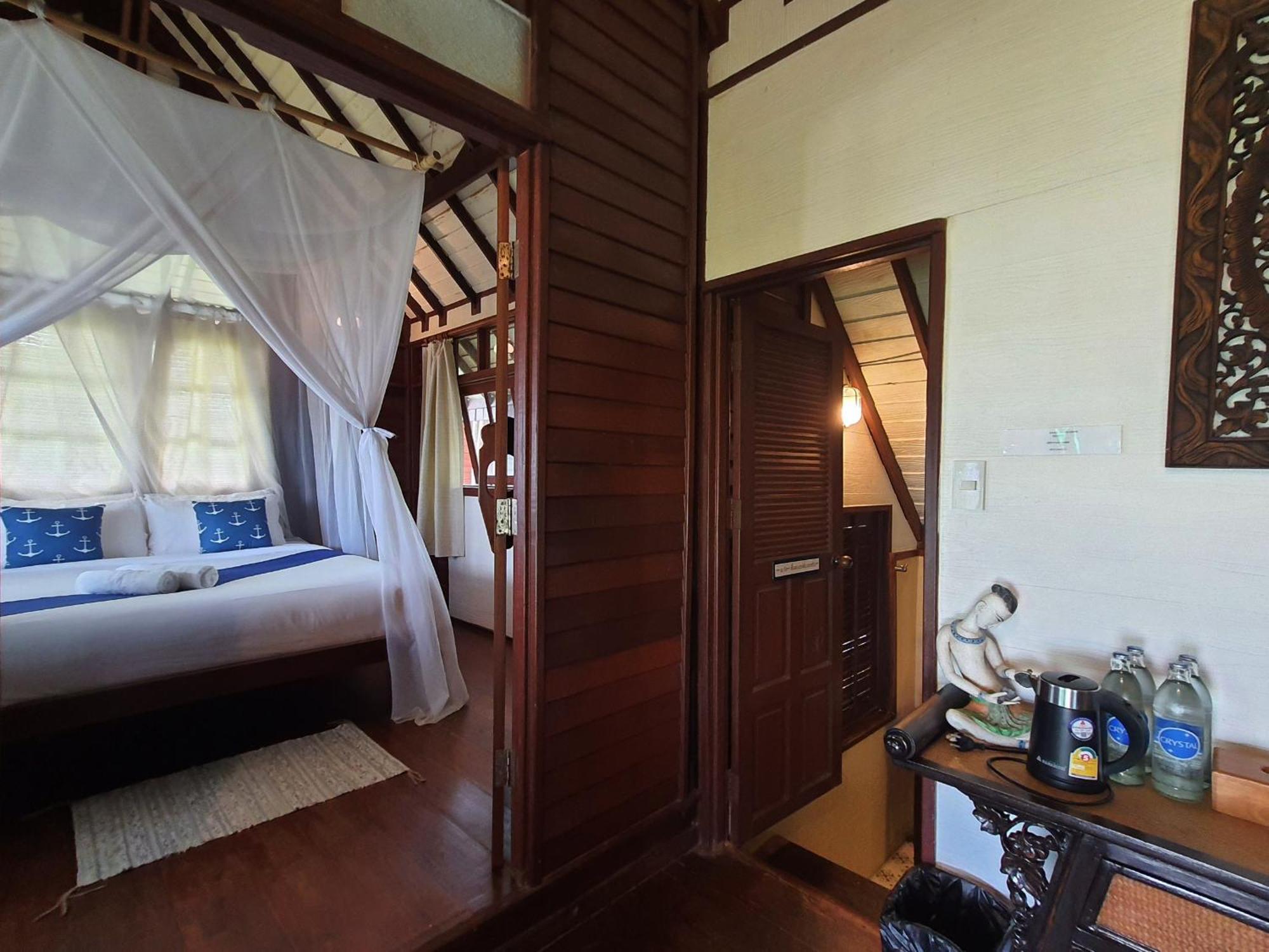 Baan Thong Ching Resort Khanom Zewnętrze zdjęcie